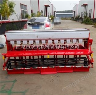 淄博新款玉米播種機 傳動軸小麥播種機* 四輪玉米脫粒機